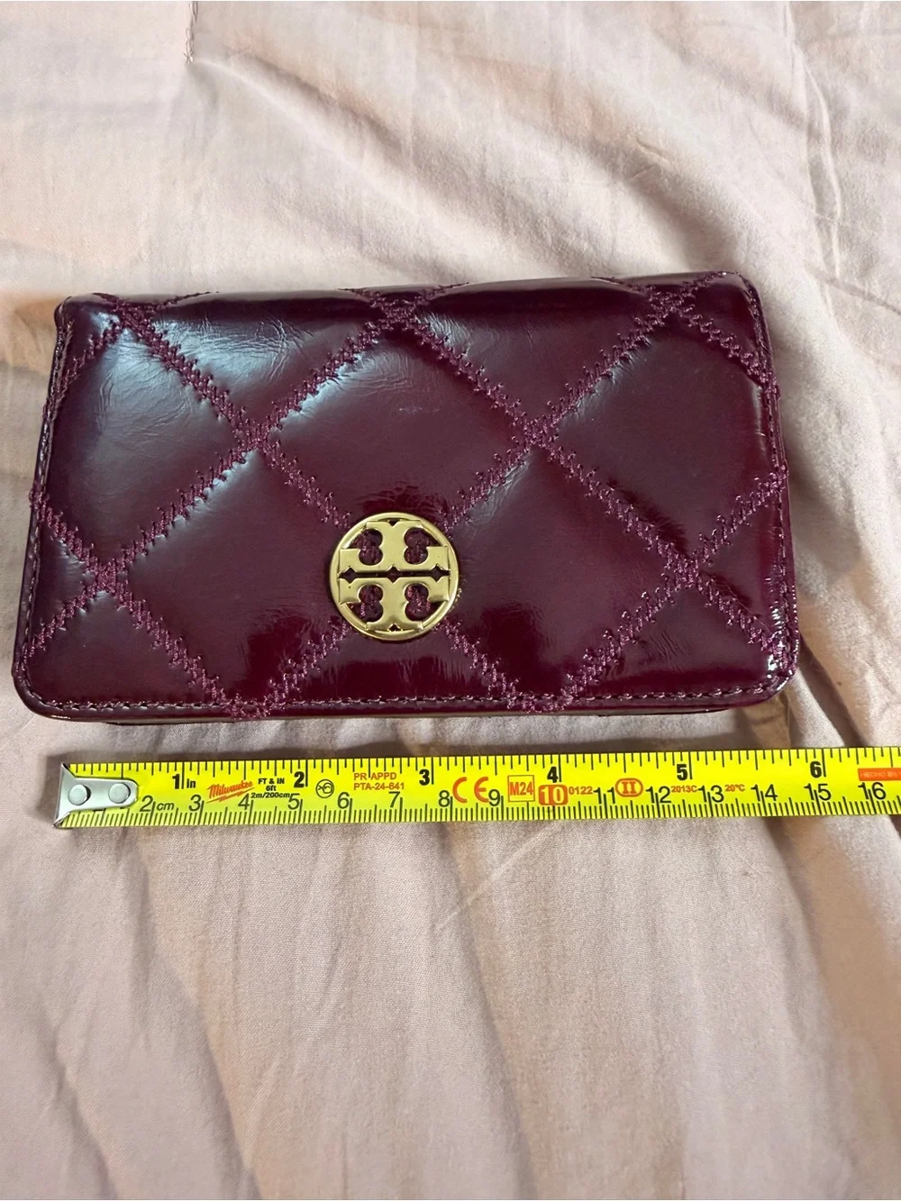 Tory Burch Willa Shine Medium Wallet – Fig Jam